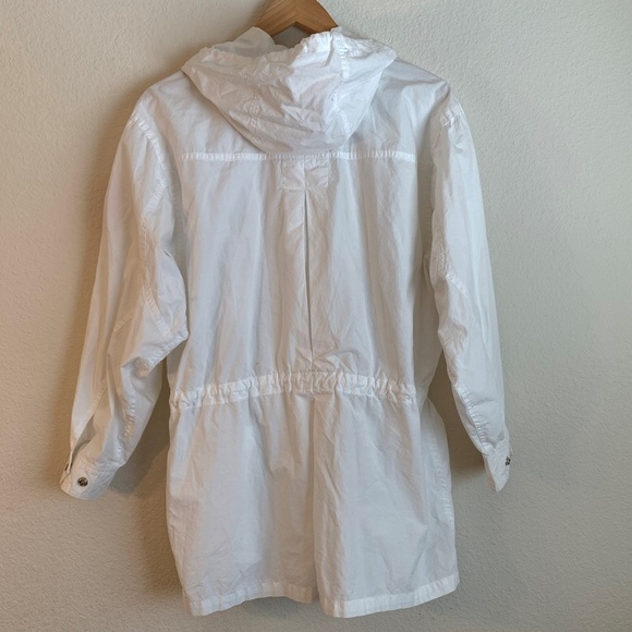 Limited White Hooded Anorak Jacket Size XS - Picture 3 of 8